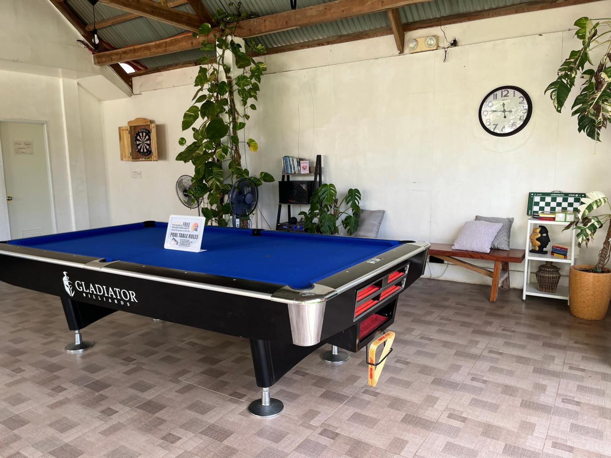 Alaia Studios Panglao Luaran gambar